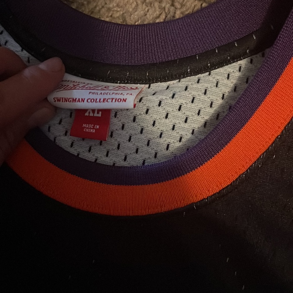 Mitchell & Ness Steve Nash - Picture 3 of 5